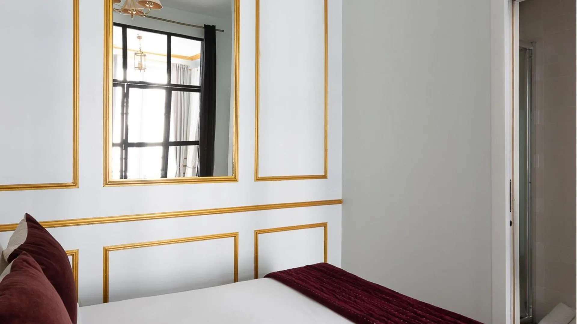 Merveil - Luxury Suite - Louvre - Aboukir III Paris 0*,  France